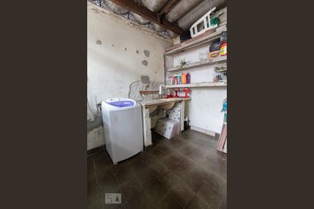 Casa à venda com 206m², 4 quartos e 3 vagas Casa à venda com 206m², 4 quartos e 3 vagasLavanderia 1