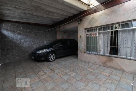 Casa à venda com 206m², 4 quartos e 3 vagas Casa à venda com 206m², 4 quartos e 3 vagasGaragem