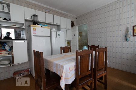 Casa à venda com 206m², 4 quartos e 3 vagas Casa à venda com 206m², 4 quartos e 3 vagasCozinha