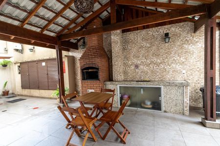 Apartamento para alugar com 49m², 2 quartos e 1 vagaÁrea comum - Churrasqueira