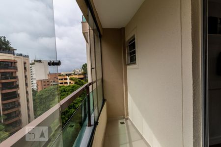 Apartamento para alugar com 49m², 2 quartos e 1 vagaSacada