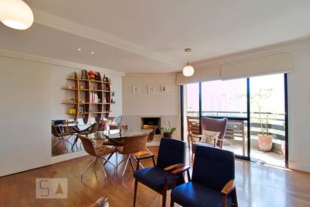 Sala de apartamento para alugar com 3 quartos, 134m² em Real Parque, São Paulo