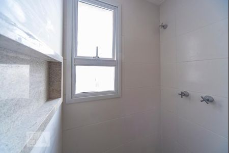 Apartamento para alugar com 64m², 2 quartos e 1 vaga Apartamento para alugar com 64m², 2 quartos e 1 vagaBanheiro do Quarto 2