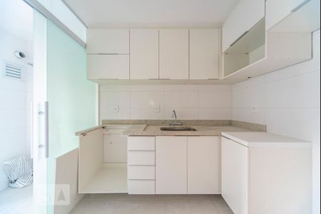 Apartamento para alugar com 64m², 2 quartos e 1 vaga Apartamento para alugar com 64m², 2 quartos e 1 vagaCozinha