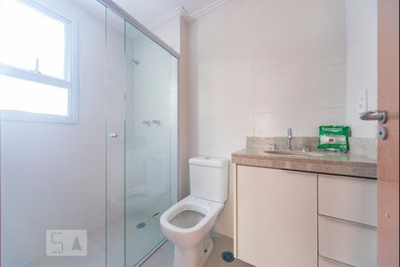Apartamento para alugar com 64m², 2 quartos e 1 vaga Apartamento para alugar com 64m², 2 quartos e 1 vagaBanheiro do Quarto 2