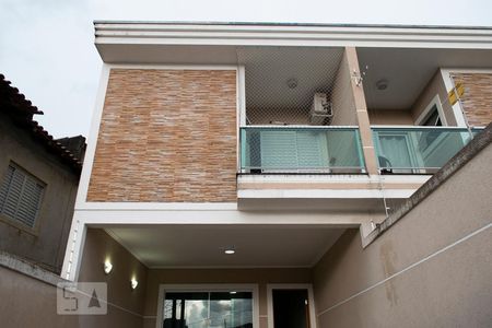 Casa à venda com 140m², 3 quartos e 3 vagasFACHADA