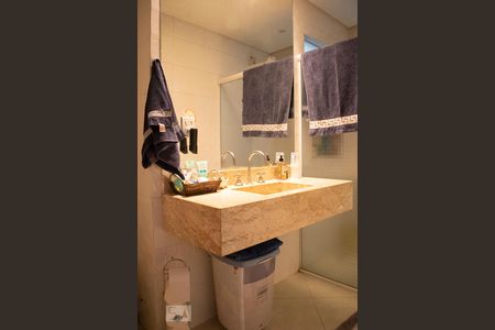 Casa à venda com 140m², 3 quartos e 3 vagasBANHEIRO