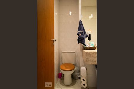 Casa à venda com 140m², 3 quartos e 3 vagasBANHEIRO