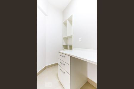 Apartamento à venda com 147m², 3 quartos e 3 vagasEscritório