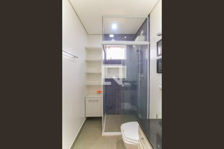 Casa à venda com 250m², 3 quartos e 3 vagas Casa à venda com 250m², 3 quartos e 3 vagasBanheiro da Suíte