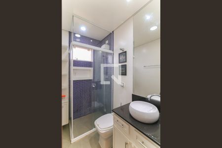 Casa à venda com 250m², 3 quartos e 3 vagas Casa à venda com 250m², 3 quartos e 3 vagasBanheiro da Suíte