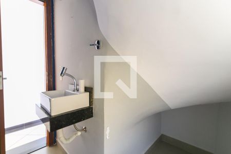 Casa à venda com 250m², 3 quartos e 3 vagas Casa à venda com 250m², 3 quartos e 3 vagasLavabo