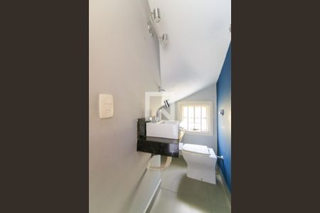 Casa à venda com 250m², 3 quartos e 3 vagas Casa à venda com 250m², 3 quartos e 3 vagasLavabo