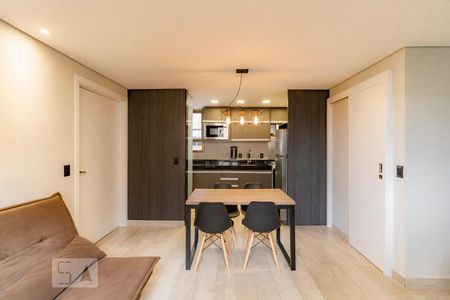 Sala de apartamento para alugar com 2 quartos, 60m² em Lourdes, Belo Horizonte