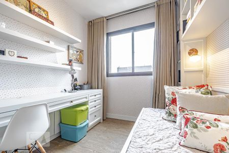 1º Dormitório de apartamento à venda com 2 quartos, 90m² em Mercês, Curitiba