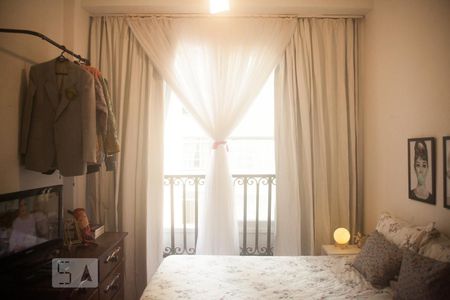 Sala/Quarto de kitnet/studio para alugar com 1 quarto, 33m² em Centro Histórico de São Paulo, São Paulo