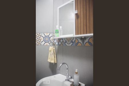 Banheiro de kitnet/studio para alugar com 1 quarto, 33m² em Centro Histórico de São Paulo, São Paulo