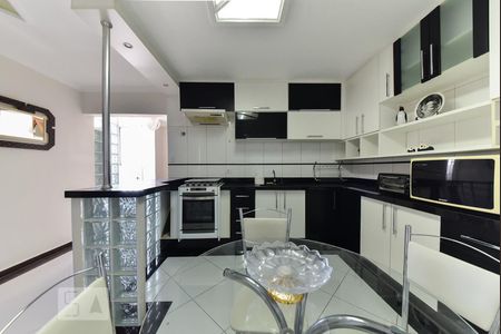 Apartamento para alugar com 64m², 2 quartos e sem vaga Apartamento para alugar com 64m², 2 quartos e sem vagaCozinha