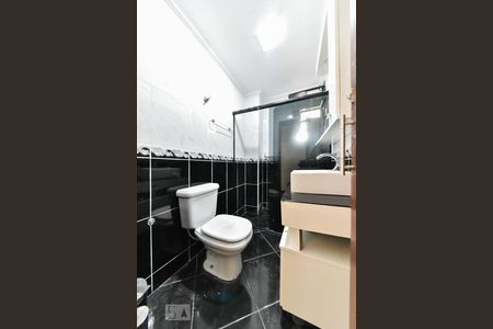 Apartamento para alugar com 64m², 2 quartos e sem vaga Apartamento para alugar com 64m², 2 quartos e sem vagaBanheiro Social