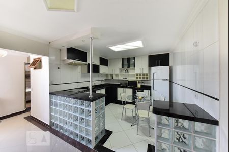 Apartamento para alugar com 64m², 2 quartos e sem vaga Apartamento para alugar com 64m², 2 quartos e sem vagaCozinha
