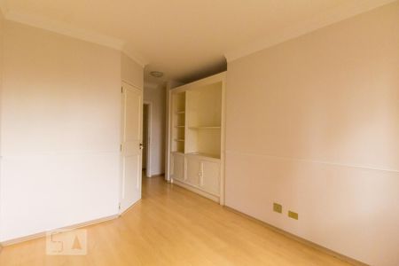 Apartamento para alugar com 257m², 4 quartos e 3 vagas Apartamento para alugar com 257m², 4 quartos e 3 vagasSuíte 4
