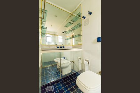 Apartamento para alugar com 257m², 4 quartos e 3 vagas Apartamento para alugar com 257m², 4 quartos e 3 vagasBanheiro Suíte 2