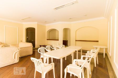 Apartamento para alugar com 257m², 4 quartos e 3 vagas Apartamento para alugar com 257m², 4 quartos e 3 vagasSalão de Festas