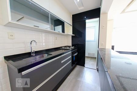 Apartamento à venda com 74m², 2 quartos e 2 vagasCozinha