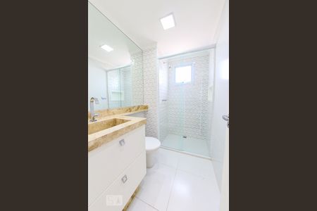 Apartamento à venda com 74m², 2 quartos e 2 vagasBanheiro 1