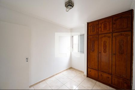 Quarto 2 de apartamento para alugar com 2 quartos, 48m² em Vila Guarani, São Paulo