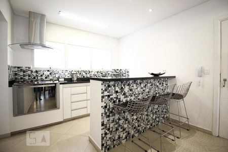 Cozinha de apartamento para alugar com 3 quartos, 120m² em Vila Clementino, São Paulo