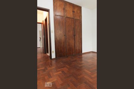 Apartamento para alugar com 100m², 3 quartos e 1 vaga Apartamento para alugar com 100m², 3 quartos e 1 vagaSuíte
