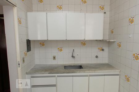 Apartamento para alugar com 100m², 3 quartos e 1 vaga Apartamento para alugar com 100m², 3 quartos e 1 vagaCozinha