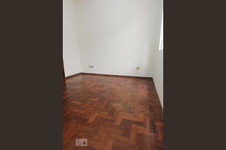 Apartamento para alugar com 100m², 3 quartos e 1 vaga Apartamento para alugar com 100m², 3 quartos e 1 vagaSuíte