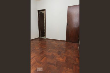 Apartamento para alugar com 100m², 3 quartos e 1 vaga Apartamento para alugar com 100m², 3 quartos e 1 vagaSuíte