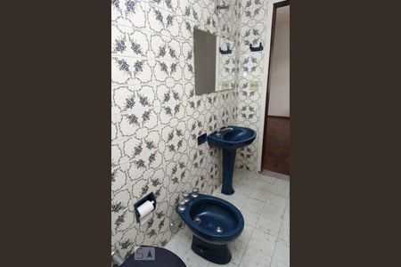 Apartamento para alugar com 100m², 3 quartos e 1 vaga Apartamento para alugar com 100m², 3 quartos e 1 vagaBanheiro da Suíte