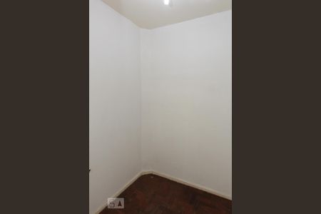 Apartamento para alugar com 100m², 3 quartos e 1 vaga Apartamento para alugar com 100m², 3 quartos e 1 vagaQuarto da Área de Serviço