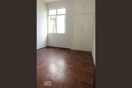 Apartamento para alugar com 100m², 3 quartos e 1 vaga Apartamento para alugar com 100m², 3 quartos e 1 vagaQuarto 2