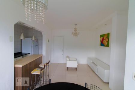 Sala de apartamento para alugar com 2 quartos, 57m² em Nossa Senhora do Rosário, São José