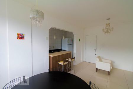 Sala de apartamento para alugar com 2 quartos, 57m² em Nossa Senhora do Rosário, São José