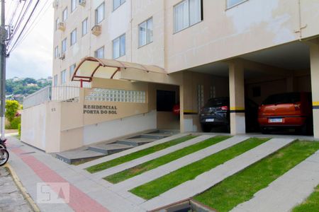 Apartamento para alugar com 57m², 2 quartos e sem vagaEntrada