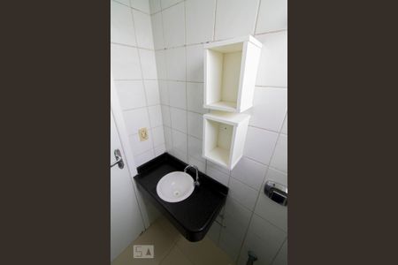 Apartamento para alugar com 57m², 2 quartos e sem vagaBanheiro