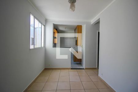 Sala de apartamento para alugar com 2 quartos, 46m² em Jardim Búfalo, Jundiaí