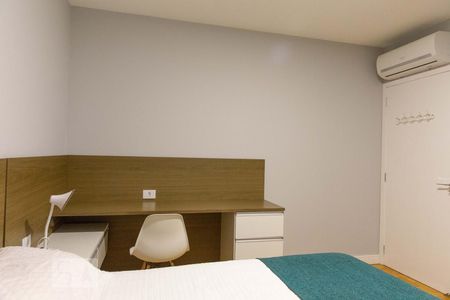 Quarto 2 de apartamento para alugar com 2 quartos, 78m² em Bom Fim, Porto Alegre
