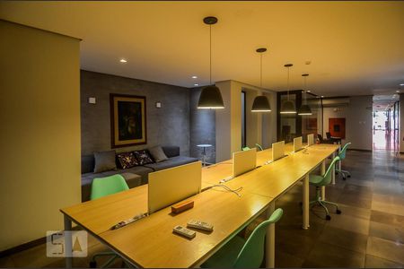 Studio para alugar com 27m², 1 quarto e sem vagaCoworking