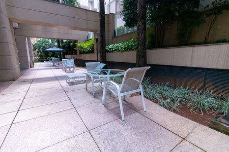 Studio à venda com 35m², 1 quarto e 1 vagaPiscina