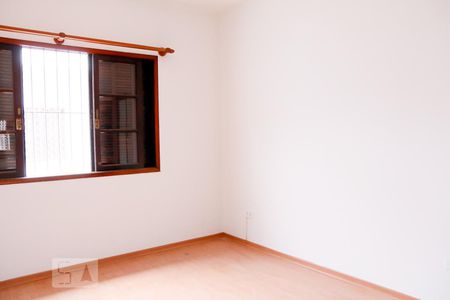 Quarto 1 de casa para alugar com 2 quartos, 80m² em Socorro, São Paulo