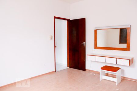 Quarto 1 de casa para alugar com 2 quartos, 80m² em Socorro, São Paulo