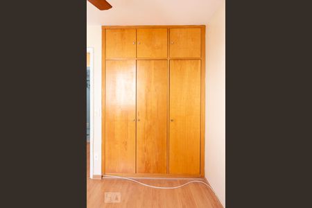 Apartamento à venda com 87m², 2 quartos e 1 vagaArmário do quarto 1