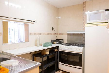 Apartamento à venda com 87m², 2 quartos e 1 vagaCozinha do salão de festas